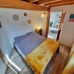 Hidden Gem In Historic Center Ecusson
